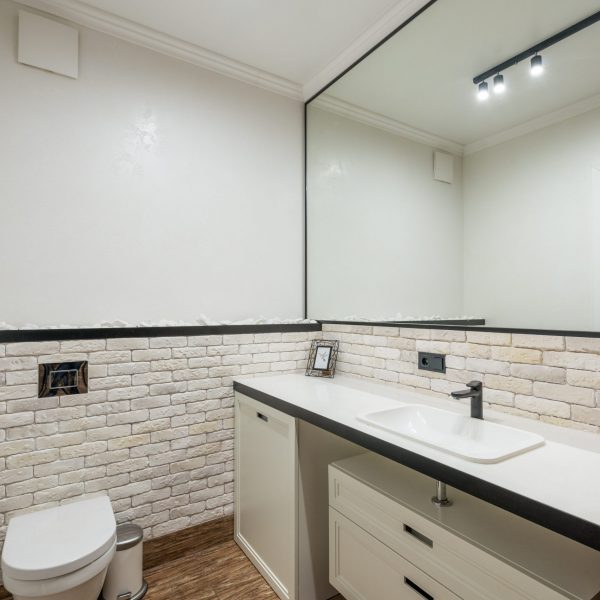 bathroom_light